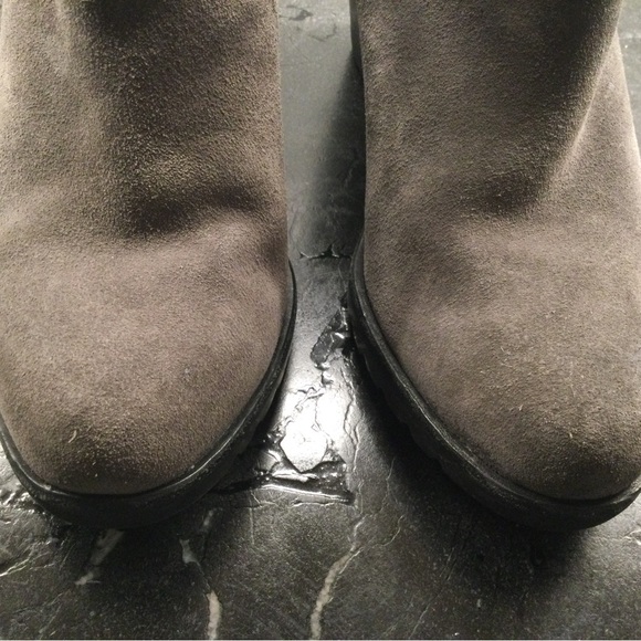 SOREL After Hours Chelsea Boots-like new condition - Picture 4 of 6